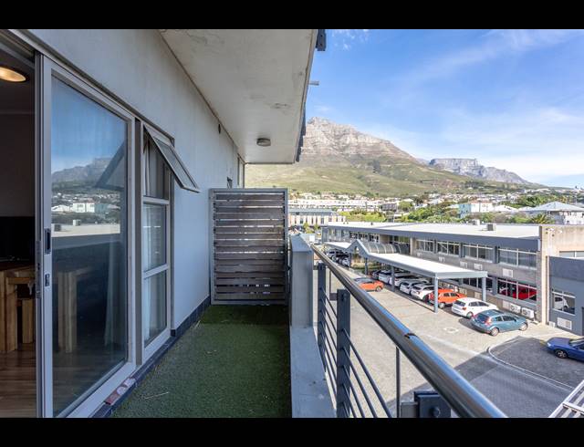 2 BEDROOM APARTMENT FOR SALE IN WOODSTOCK
